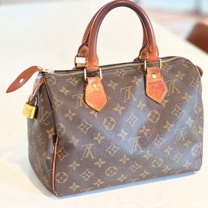 Vintage Louis Vuitton 1990 Speedy 25
